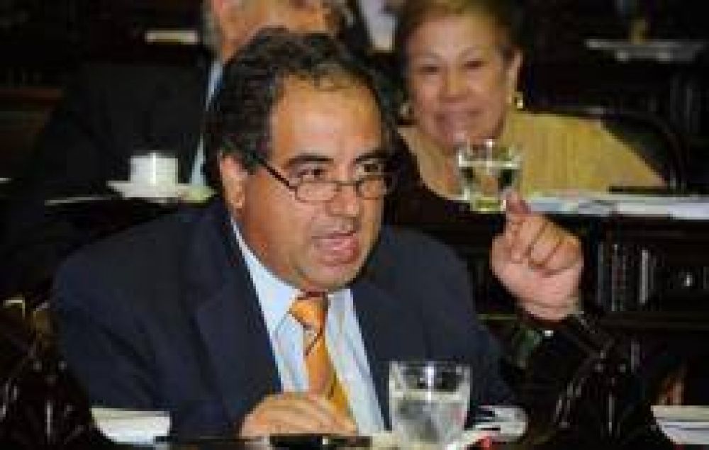 UCR. El martinismo ignora el llamado a la unidad del galvanismo