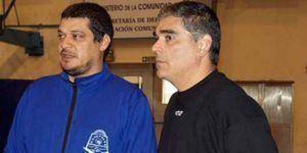 Sarmiento comienza a entrenar para el torneo Federal de B�squet