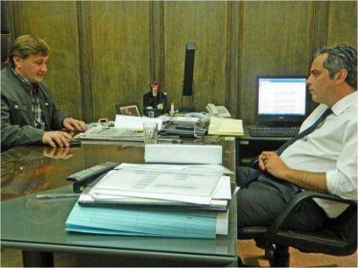 Catal�n Magni acord� la llegada de la CNRT a la provincia