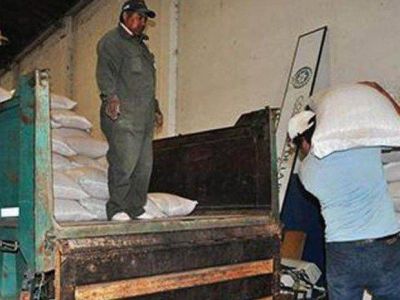 El Gobierno hizo una compra directa de ma�z al doble de su precio