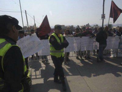 Otra protesta de taxistas y remiseros