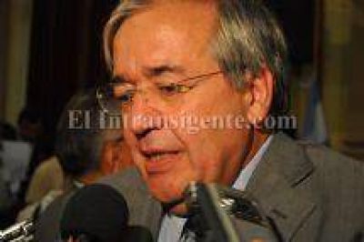 Carlos Villalba relacion� a Manuel Santiago Godoy con el narcotr�fico y �ste lo denunciar� penalmente