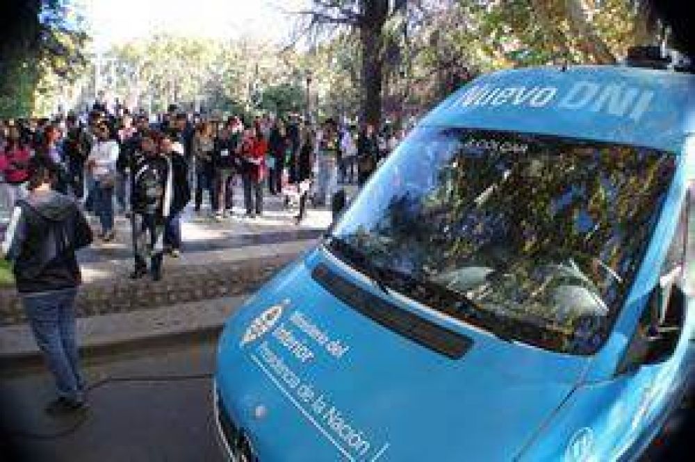  El m�vil del DNI estar� presente en el Carneo Espa�ol