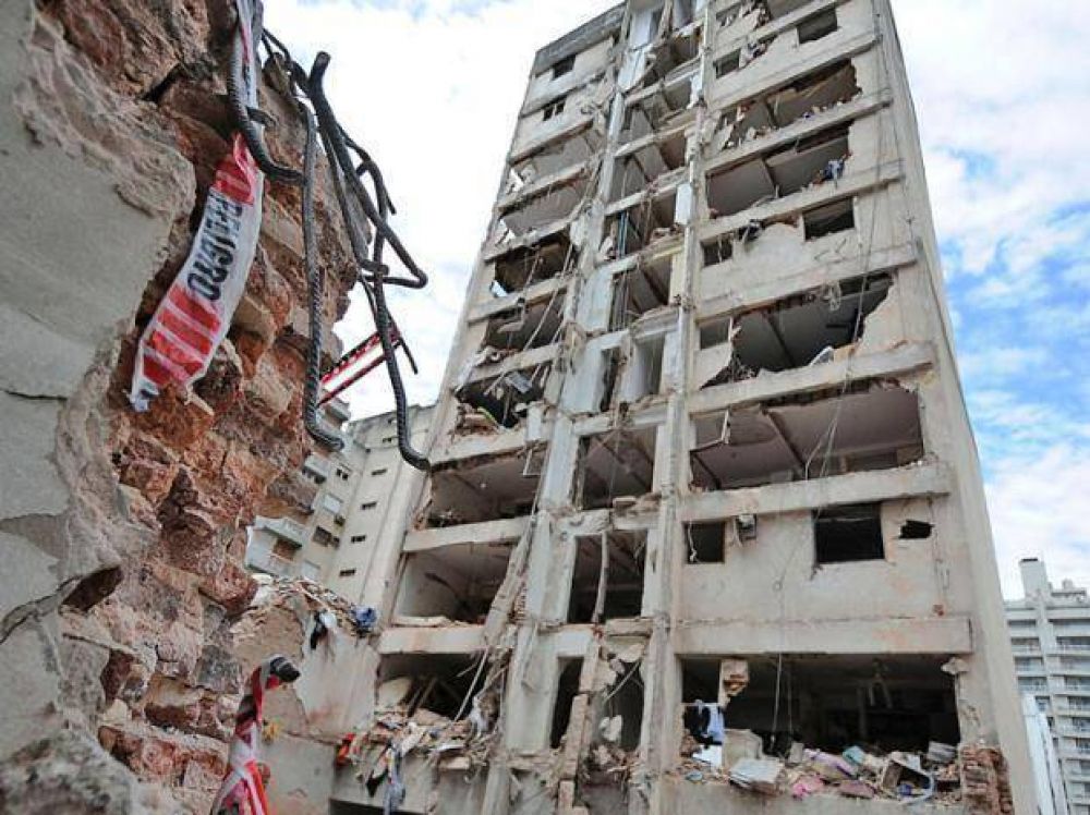 Para la Justicia rosarina, ya se puede demoler una de las torres de Salta 2141