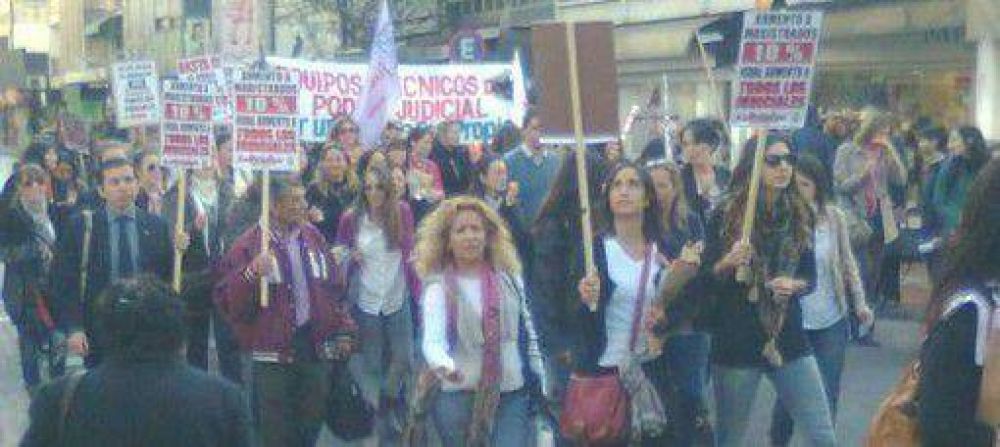 Tregua hasta el lunes en conflicto con trabajadores Judiciales