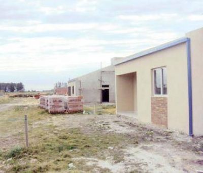 Avanza la obra del c�rculo de viviendas de Caseros
