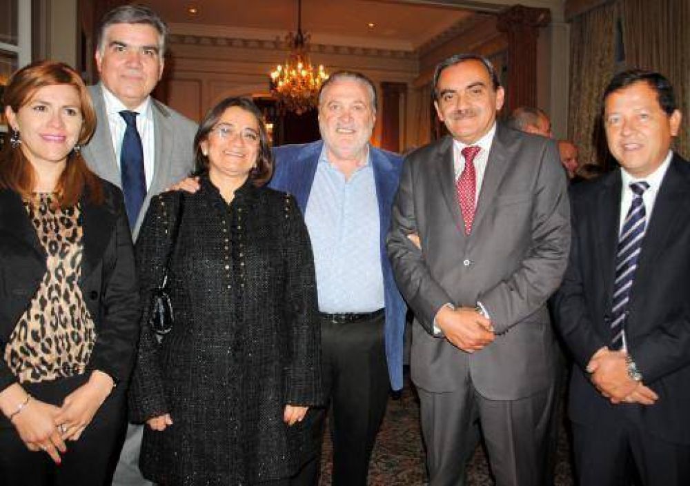 La Gobernadora Luca Corpacci asiste a reunin de integracin con Chile