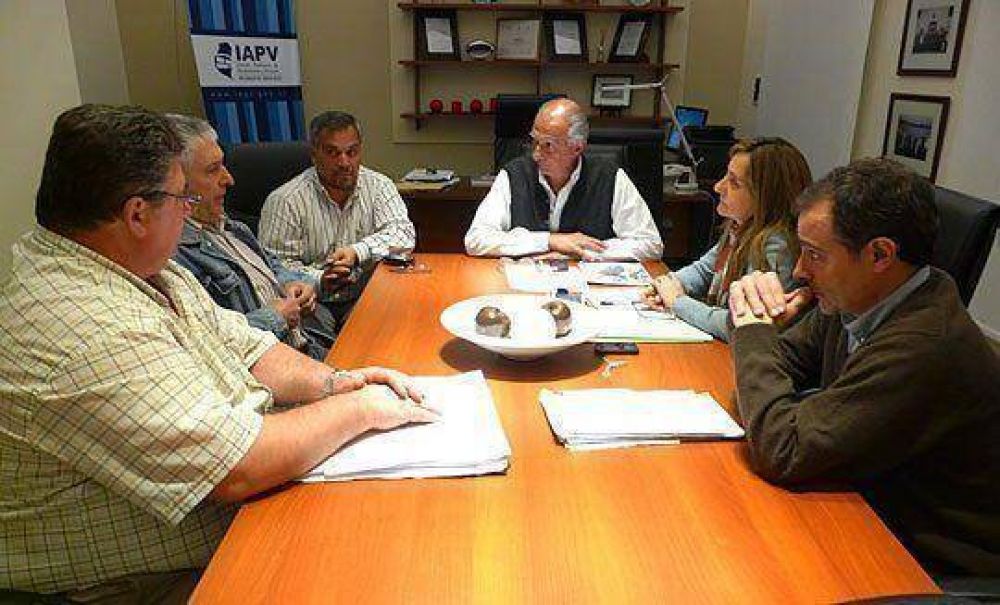 Avanza la construcci�n de 32 viviendas que se destinar�n a docentes t�cnicos