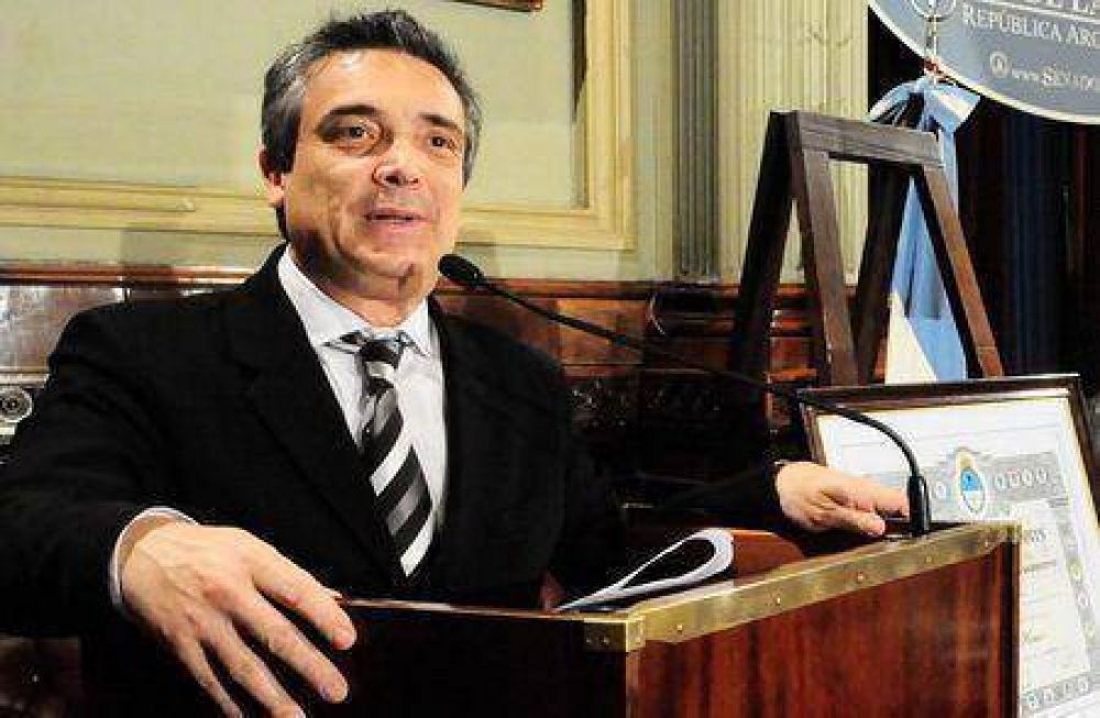 En un mano a mano con Parrilli, Nito habr�a pedido �m�s dinero� para su campa�a