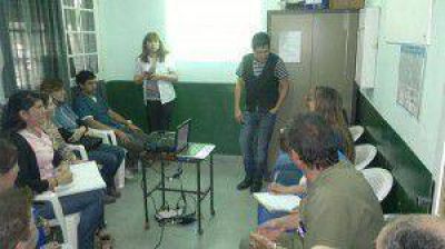 Contin�an capacitando al personal de salud para la atenci�n al adolescente