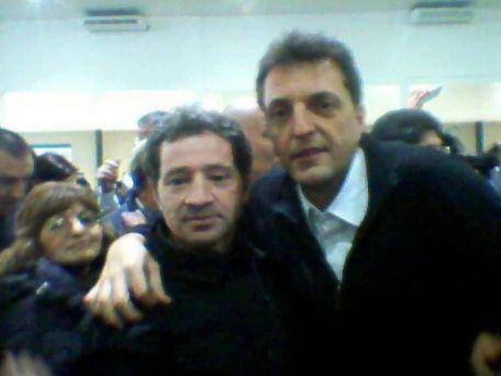 Massa suma adeptos: �Pacharotti tendr�a que haber renunciado a la presidencia�, dijo Juan Carlos Ber�n