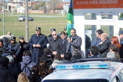 Habilitan la sexta comisar�a m�vil en Aut�dromo y anuncian nuevas c�maras