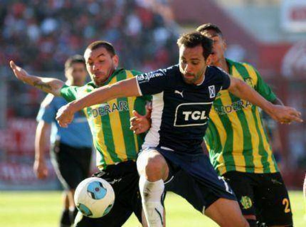 Aldosivi, ante el puntero Defensa y Justicia, buscar� su primera victoria en el torneo 