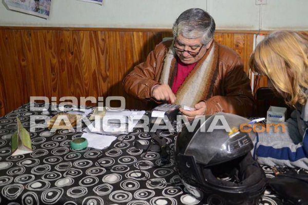 Asaltan una agencia de t�mbola y se llevan una suma de $500