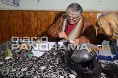 Asaltan una agencia de t�mbola y se llevan una suma de $500