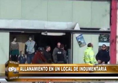 Allanamiento en el centro por infracci�n a la Ley de Marcas
