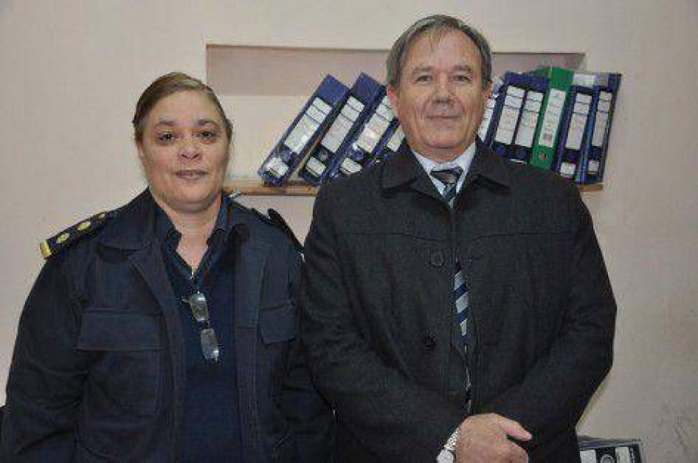 Capacitaci�n para el personal que trabaja en la Comisar�a de la Mujer