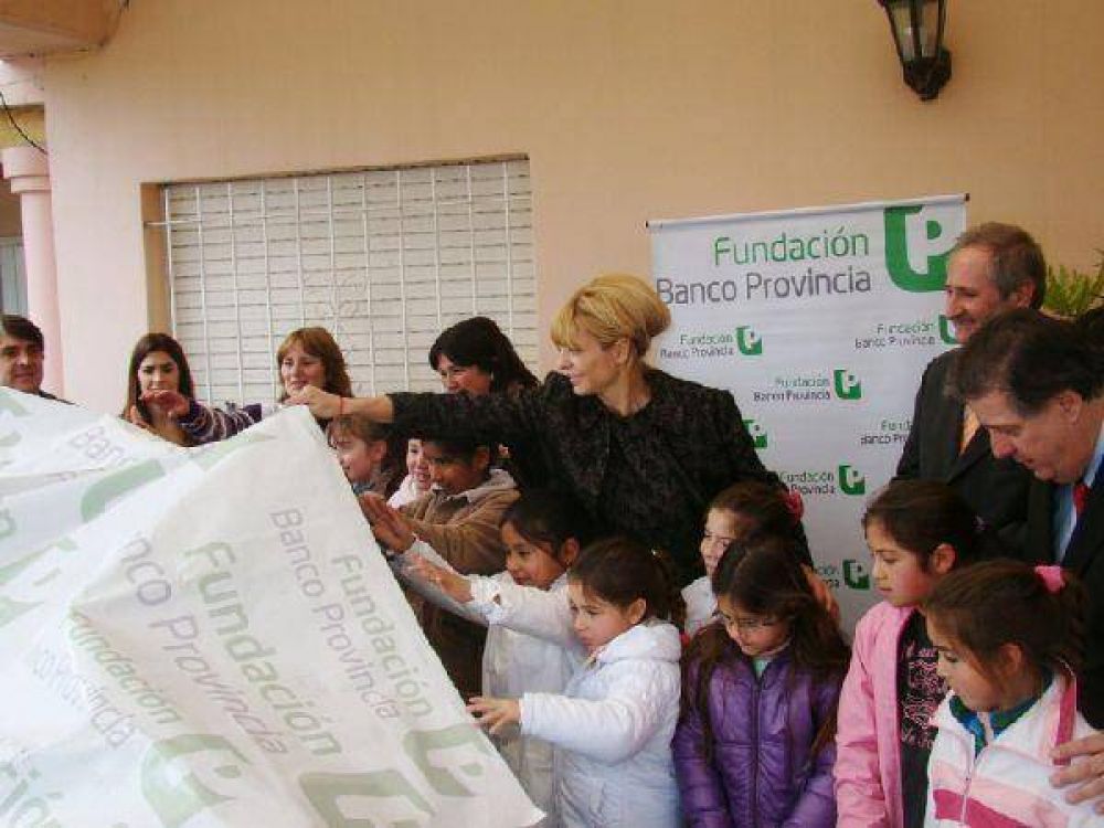 Karina Rabolini visitar� el centro de abuelos �La Alborada�