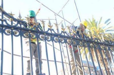 Los portones del Parque ya est�n por volver a su lugar - See more at: http://www.ciudadanodiario.com.ar/barrio-a-barrio/los-portones-del-parque-ya-estan-por-volver-a-su-lugar.html#sthash.LviyPrj8.dpuf