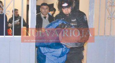 Tres detenidos por robar con un curioso modo de �catolicismo�