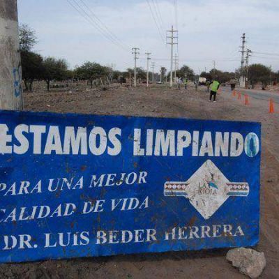Realizan tareas de limpieza de microbasurales en zonas perif�ricas de la ciudad