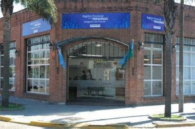 Desbaratan una banda que adulteraba pasaportes en Tigre 