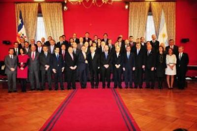 Buzzi particip� en Chile de una reuni�n de la frontera com�n