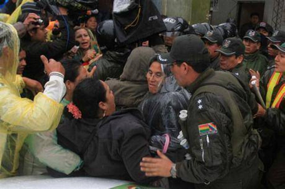 Bolivia: al menos 15 muertos y 60 heridos por una pelea en una c�rcel