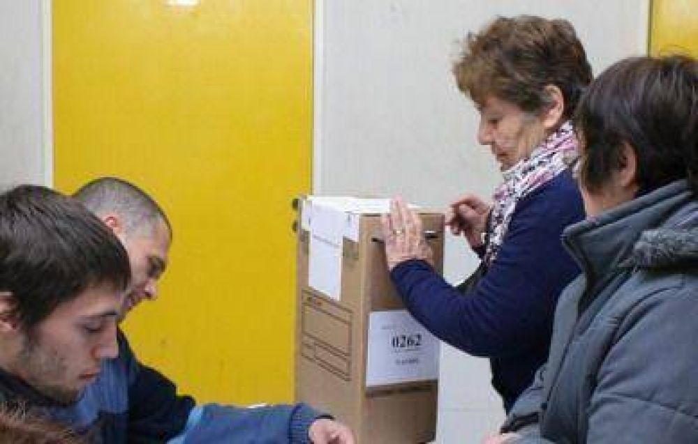 De los 99 mil electores habilitados a votar, m�s de 20 mil no participaron de las Primarias Abiertas de agosto