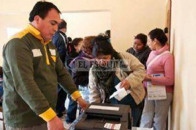 Lanzaron operativo de inclusi�n masiva para acceder a la tarifa social de luz y agua