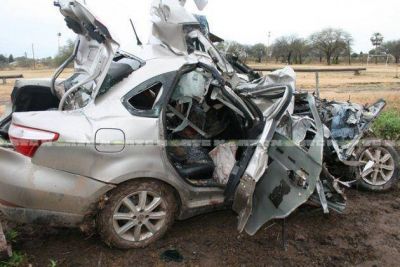 Cuatro muertos en tremendo choque en ruta 90
