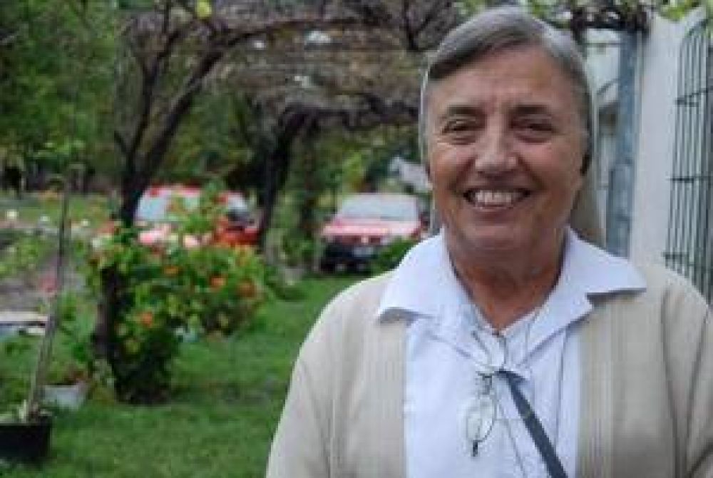 Ayala y la hermana Martha Pelloni conformar�n el "Foro Infancia Robada Resistencia"