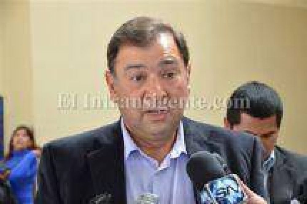 Miguel Isa contra Zottos: "Cuando gobernaba el PRS, la provincia de Salta era famosa por los cabarets"