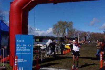 Cichilitti y Est�vez triunfaron en la Etapa Laguna del Circuito 15K Open Sports