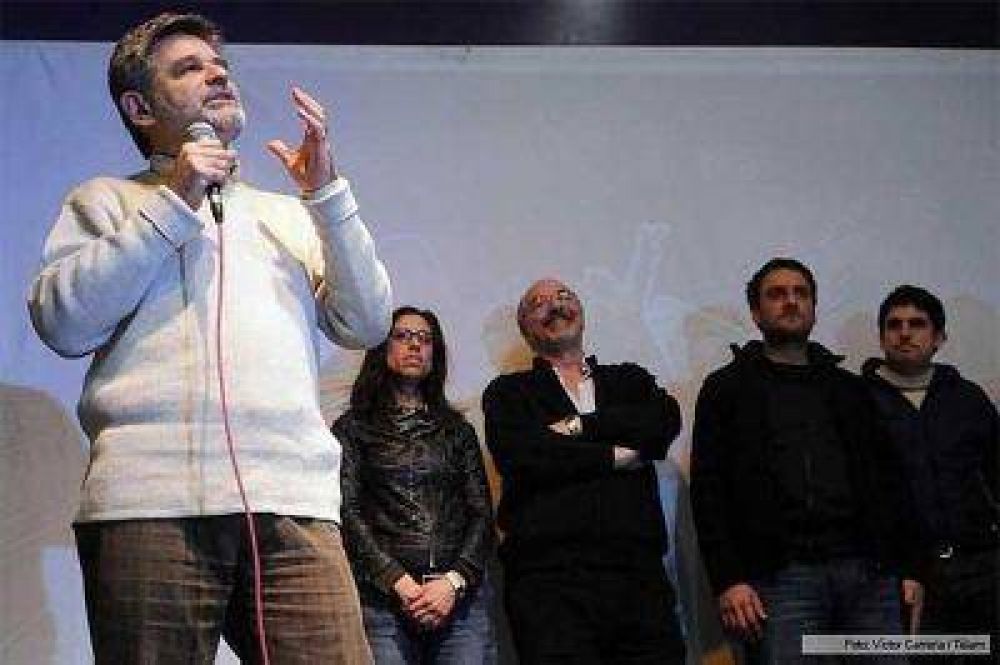 Filmus y Cabandi�: "El empleo debe ser el eje de toda pol�tica econ�mica"