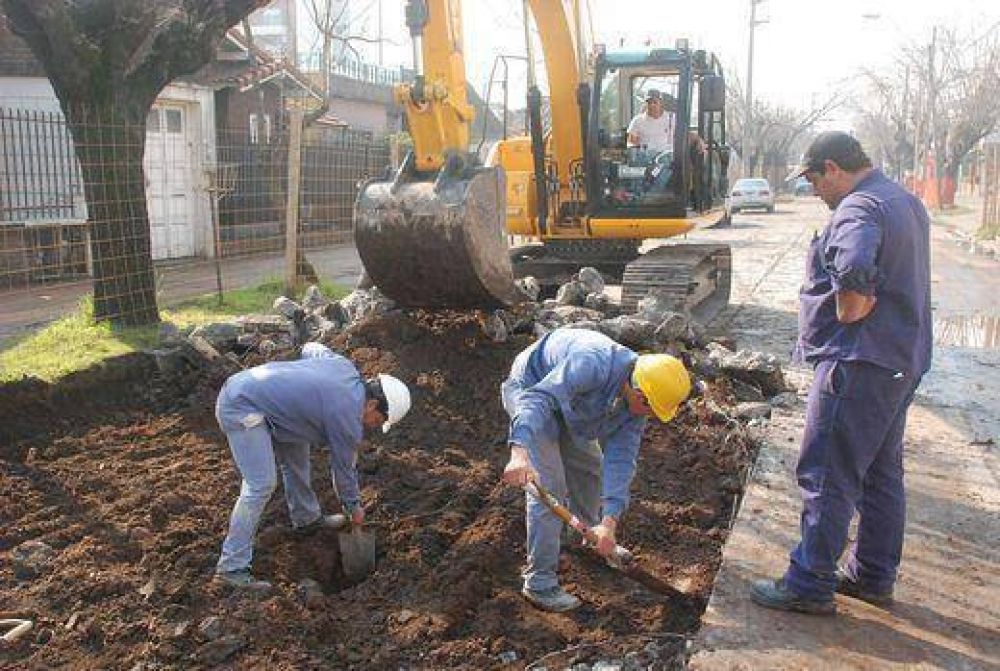 Mor�n: La Comuna avanza con obras hidr�ulicas para evitar inundaciones