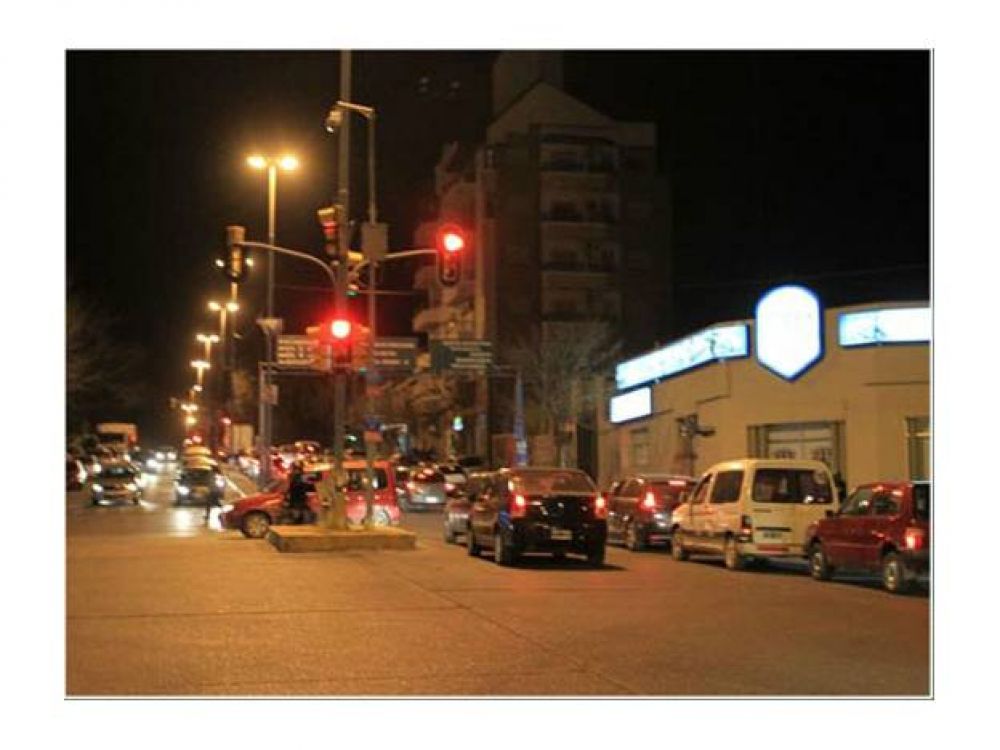 Prohibir�n que estacionen en algunas avenidas y bulevares