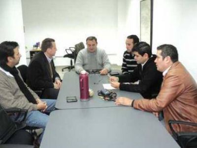 Gestionan apoyo para la difusi�n del Carnaval