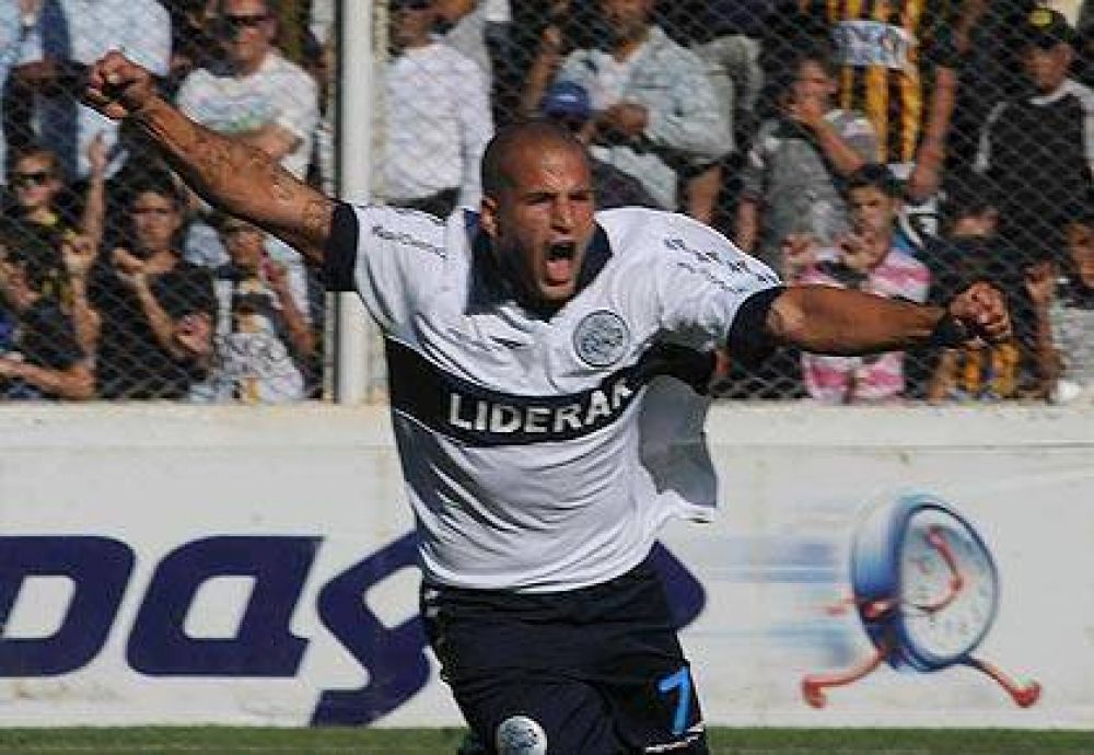 Mussis por Meza, el �nico cambio para ir a Rosario