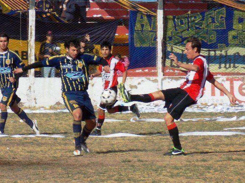 All Boys e Independiente de Arauz a la final