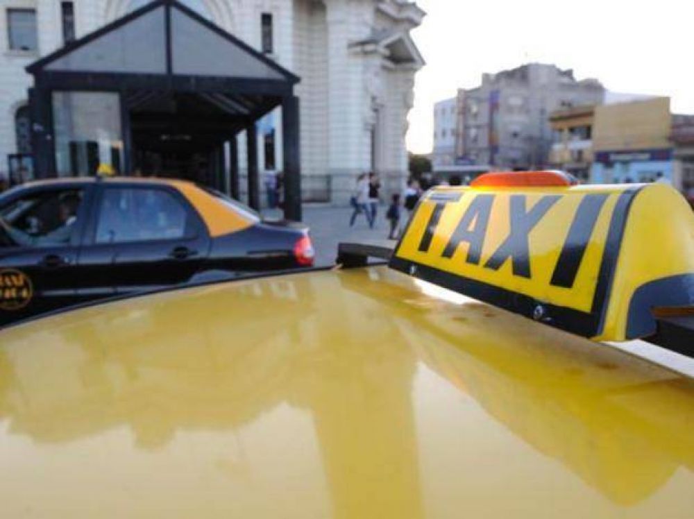 Taxistas plantear�n ante el Concejo la necesidad de subir las tarifas