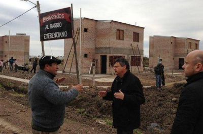 Peppo visit� las obras del MTD Emerenciano en el exCampo de Tiro