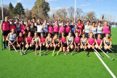 Las Leonas pasearon su magia por San Luis