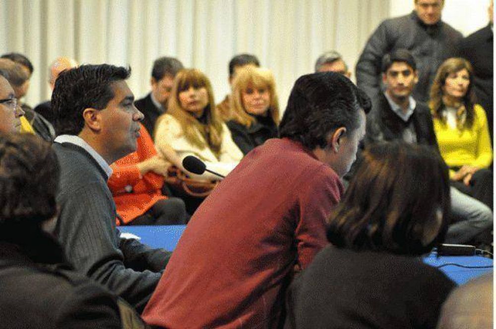 �Capitanich sigue redoblando esfuerzos para crear puestos de trabajo�