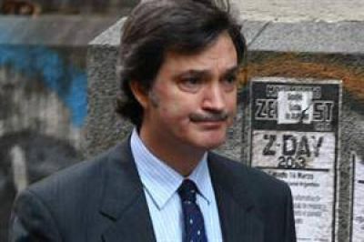"No voy a permitir que se le falte el respeto a �ngeles Rawson", dijo Pablo Lanusse