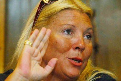 "Cristina es Isabel Per�n, la abandon� el peronismo y los sindicalistas"