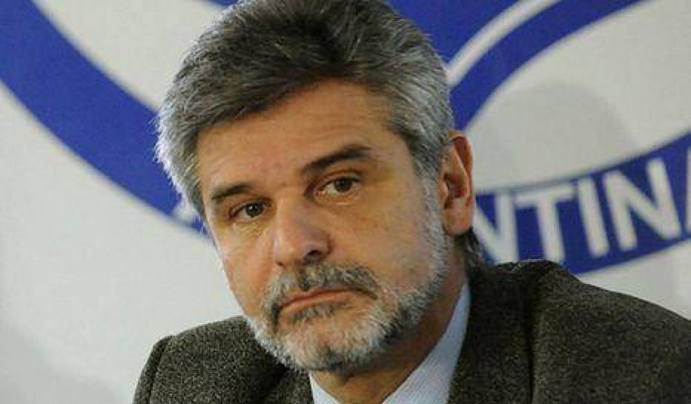 "Nadie menciona que Macri est� procesado"