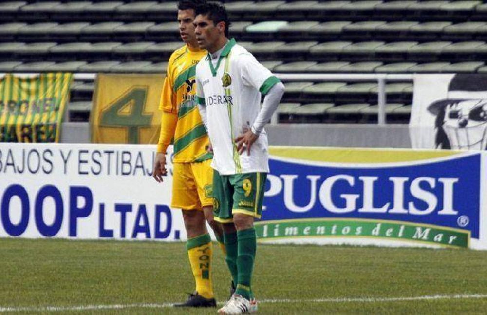 �ngel Vildozo: "Regalamos mucho tiempo en cada partido"