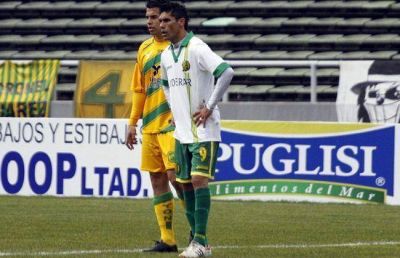 �ngel Vildozo: "Regalamos mucho tiempo en cada partido"