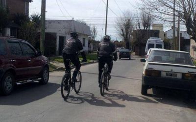 En una entradera, maniataron y asaltaron a una docente